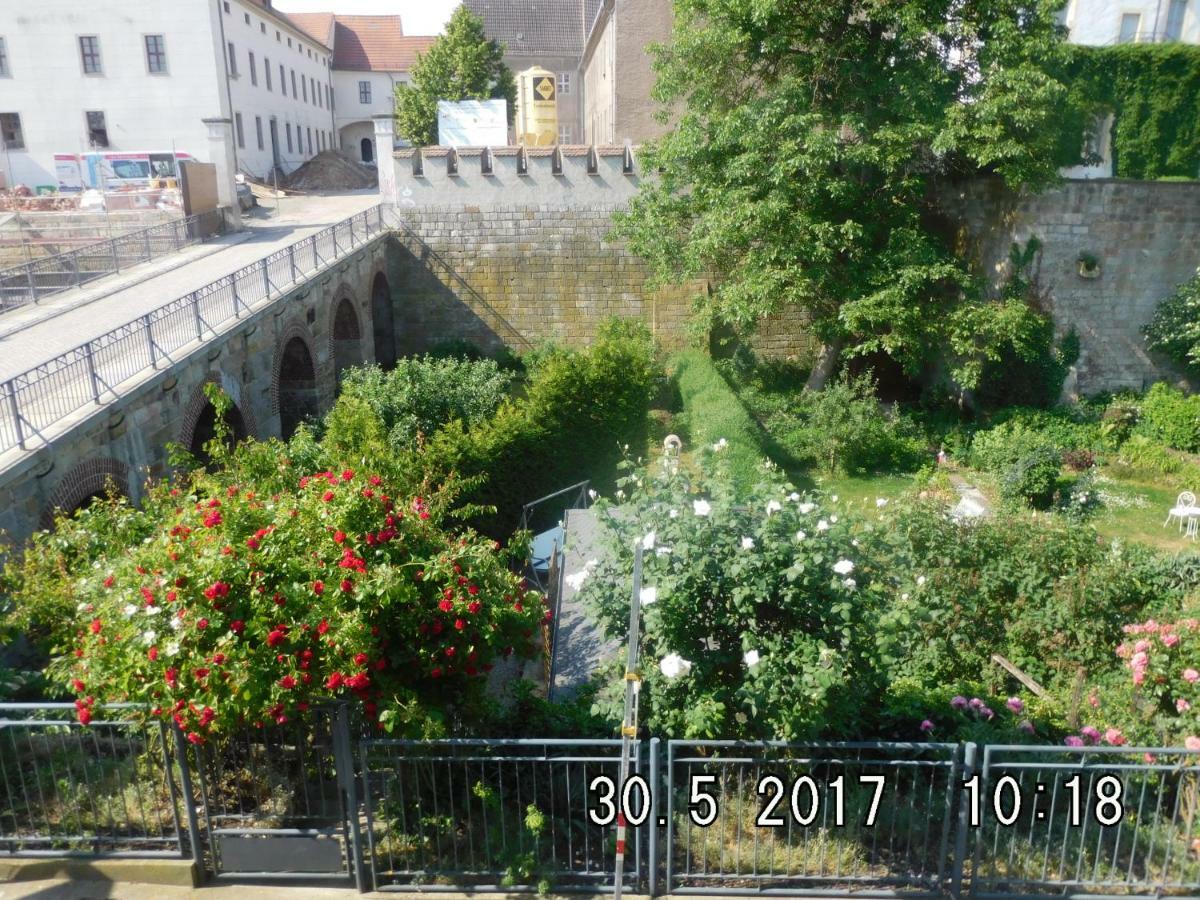 Ferienwohnung Am Schloss Торгау Екстер'єр фото